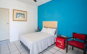 OYO Hotel Plaza Las Torres, Cabo San Lucas